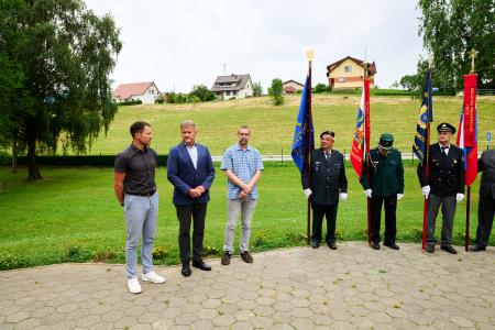 009_polaganje venca